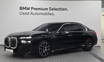 BMW 7-Series · 2024 год