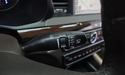Kia K7 2019, 80354 км, за 9844.73 USD - фото 16