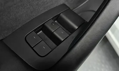 Tesla Model 3 2022, 58688 км, за 21290.39 USD - фото 30