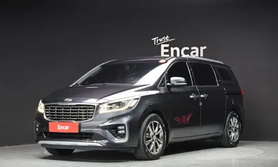 Kia Canival · 2019 год