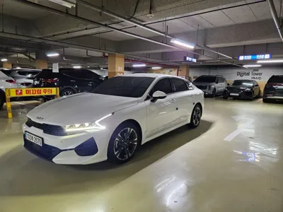 Kia K5 2023, 60000 км, за 8021.84 USD - фото 2