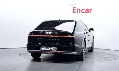 Hyundai Grandeur 2023, 56726 км, за 22449.78 USD