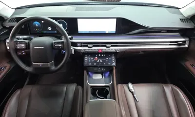 Hyundai Grandeur 2023, 56726 км, за 22248.26 USD - фото 7