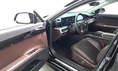 Hyundai Grandeur 2023, 56726 км, за 22248.26 USD - фото 10