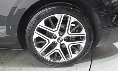 Hyundai Grandeur 2023, 56726 км, за 22248.26 USD - фото 21
