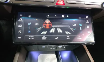 Hyundai Grandeur 2023, 56726 км, за 22248.26 USD - фото 32