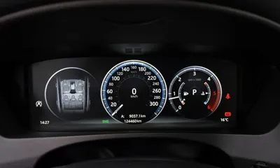Jaguar F-Pace 2018, 124460 км, за 10253.88 USD - фото 8