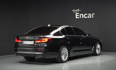 BMW 5-Series 2021, 88558 км, за 19036.37 USD