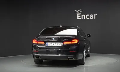 BMW 5-Series 2021, 88558 км, за 19036.37 USD