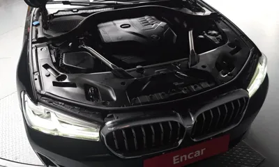 BMW 5-Series 2021, 88558 км, за 19036.37 USD - фото 6