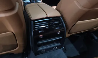 BMW 5-Series 2021, 88558 км, за 19036.37 USD - фото 31