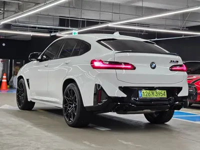 BMW X4M 2025, 4455 км, за 59492.37 USD - фото 13