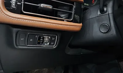 Lincoln Aviator 2022, 53038 км, за 21990.29 USD - фото 17