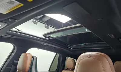 Lincoln Aviator 2022, 53038 км, за 21990.29 USD - фото 31