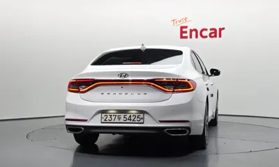 Hyundai Grandeur 2019, 82825 км, за 12603.39 USD