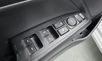 Hyundai Avante 2018, 101881 км, за 6958.12 USD - фото 12