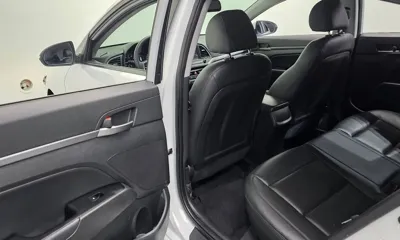 Hyundai Avante 2018, 101881 км, за 6958.12 USD - фото 19