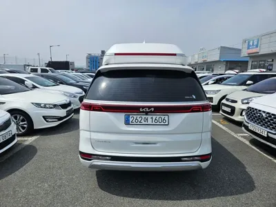 Kia Canival 2023, 78000 км, за 24679.29 USD