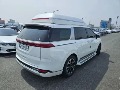 Kia Canival 2023, 78000 км, за 24679.29 USD