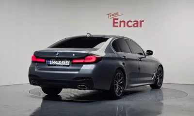 BMW 5-Series 2023, 33802 км, за 25980.01 USD
