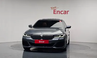BMW 5-Series 2023, 33802 км, за 25980.01 USD