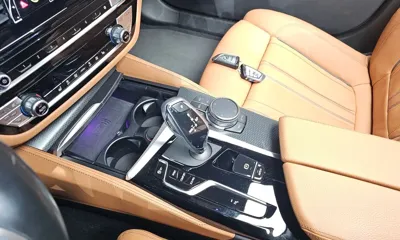 BMW 5-Series 2023, 33802 км, за 25980.01 USD - фото 9