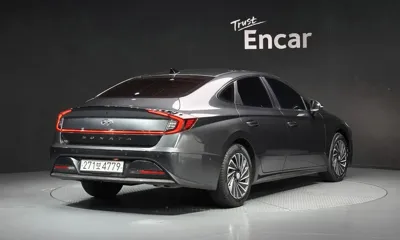 Hyundai Sonata 2022, 71125 км, за 14702.07 USD
