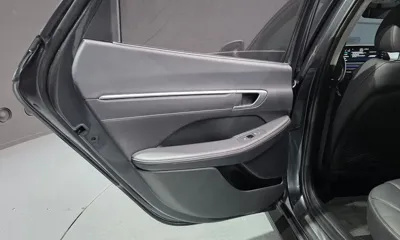 Hyundai Sonata 2022, 71125 км, за 14702.07 USD - фото 25