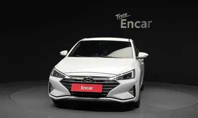 Hyundai Avante 2019, 90835 км, за 5523.03 USD