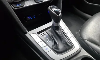 Hyundai Avante 2019, 90835 км, за 5523.03 USD - фото 9