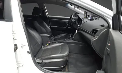 Hyundai Avante 2019, 90835 км, за 5523.03 USD - фото 11