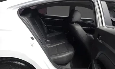 Hyundai Avante 2019, 90835 км, за 5523.03 USD - фото 12