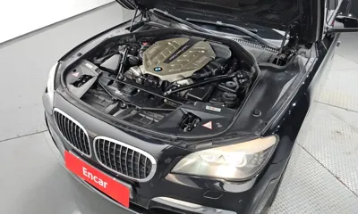 BMW 7-Series 2011, 119672 км, за 6371.52 USD - фото 6