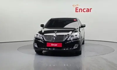 Hyundai Equus 2010, 112831 км, за 3841.06 USD