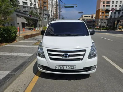 Hyundai Starex 2017, 115663 км, за 8794.79 USD