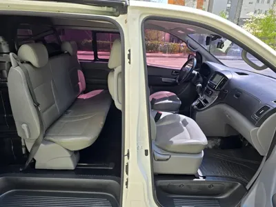 Hyundai Starex 2017, 115663 км, за 8794.79 USD - фото 17