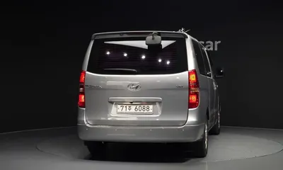 Hyundai Starex 2016, 111661 км, за 5795.4 USD