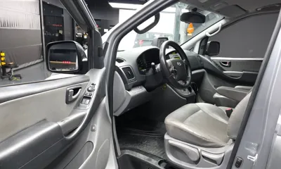 Hyundai Starex 2016, 111661 км, за 5795.4 USD - фото 10