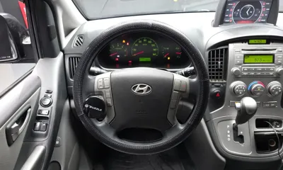 Hyundai Starex 2016, 111661 км, за 5795.4 USD - фото 13
