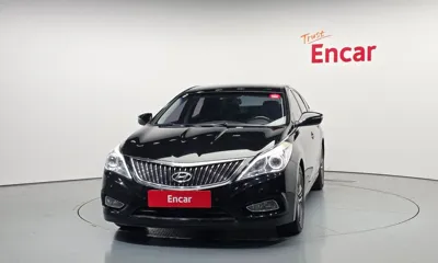Hyundai Grandeur 2014, 115536 км, за 3807.27 USD