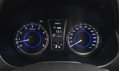 Hyundai Grandeur 2014, 115536 км, за 3807.27 USD - фото 8