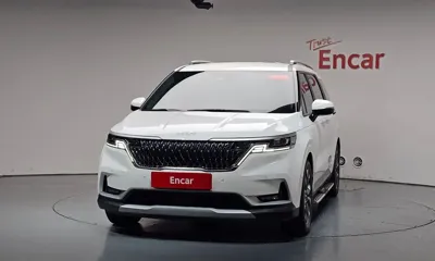 Kia Canival 2023, 63921 км, за 15798.53 USD