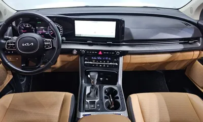 Kia Canival 2023, 63921 км, за 15798.53 USD - фото 7