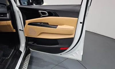Kia Canival 2023, 63921 км, за 15798.53 USD - фото 25