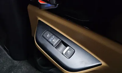 Kia Canival 2023, 63921 км, за 15798.53 USD - фото 35
