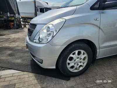 Hyundai Starex 2010, 243662 км, за 1755.18 USD