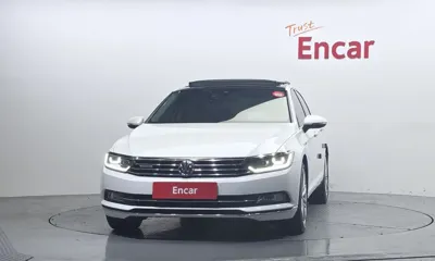 Volkswagen Passat 2018, 65458 км, за 14006.52 USD