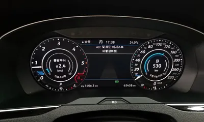 Volkswagen Passat 2018, 65458 км, за 14006.52 USD - фото 8