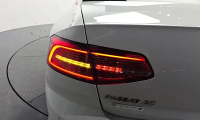 Volkswagen Passat 2018, 65458 км, за 14006.52 USD - фото 23