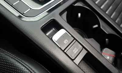Volkswagen Passat 2018, 65458 км, за 14006.52 USD - фото 33